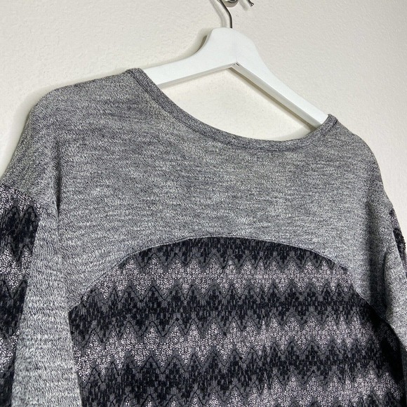 Miss Me Gray Rhinestone Embellished Sequin Beaded Trim Mixed Knit Sweater Sz S - Picture 8 of 10